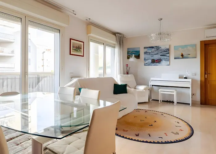 Fiera Di Roma Luxury Apartment